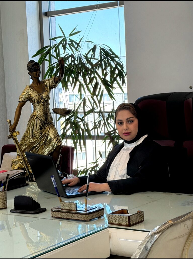 مریم ثابتی