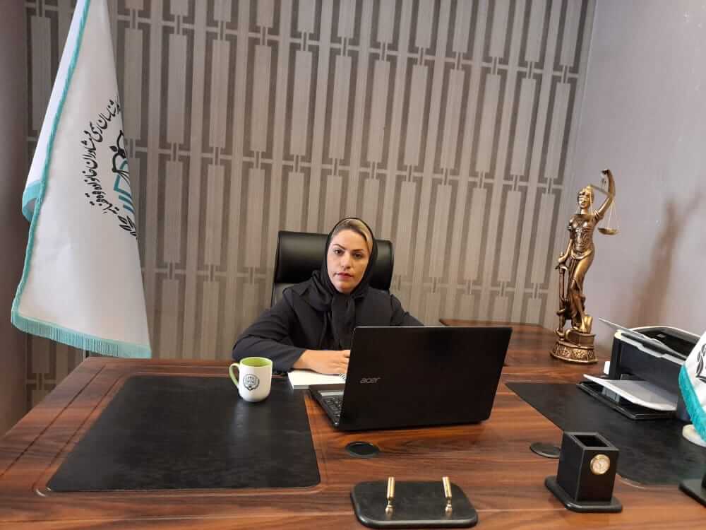 نرگس نقدی